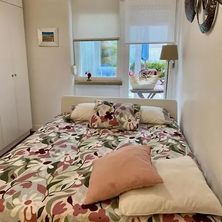 Arroios Apartment *